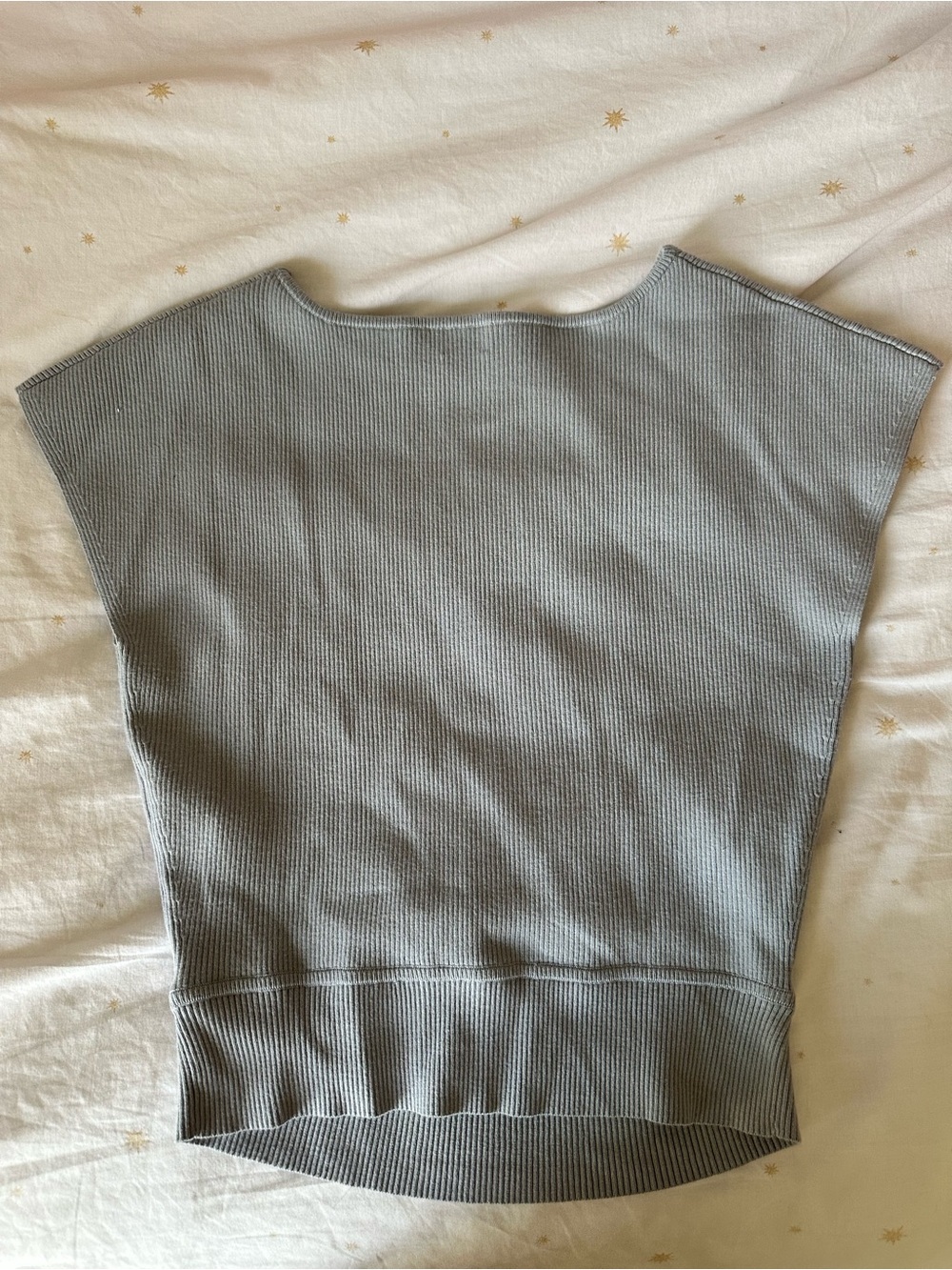 Wilfred Gray Ribbed Boxy Cropped Tank - Picture 2 of 6